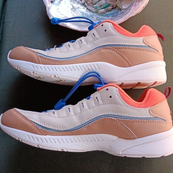 Easy Spirit Romy Walk/Run Sneakers - Picture 5 of 12